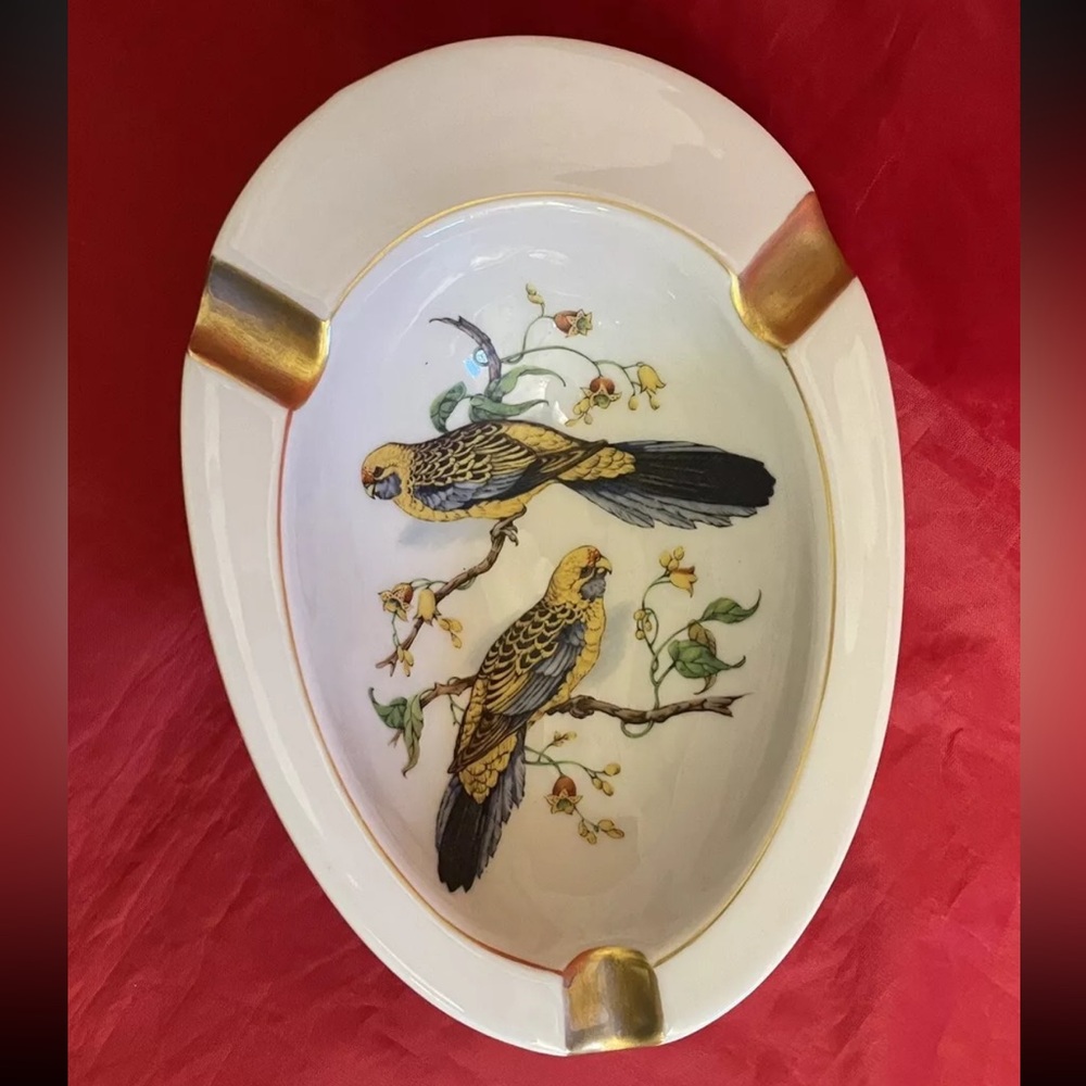 Limoges France Very Rare Egg Shaped Exotic Birds Cigar Ashtray Incense Trinkets